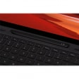 Surface Slim Pen kann sicher aufbewahrt und im Premium-Surface Pro X Signature Keyboard mit Slim Pen aufgeladen werden.